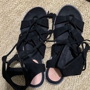 Women’s sandals